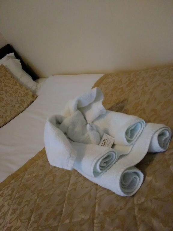 אינברנס The Waverley Guest House מראה חיצוני תמונה